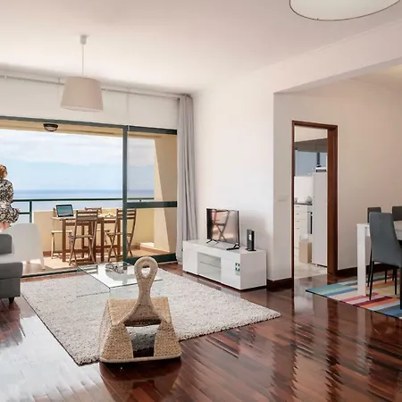 Garajau Ii By An Island *