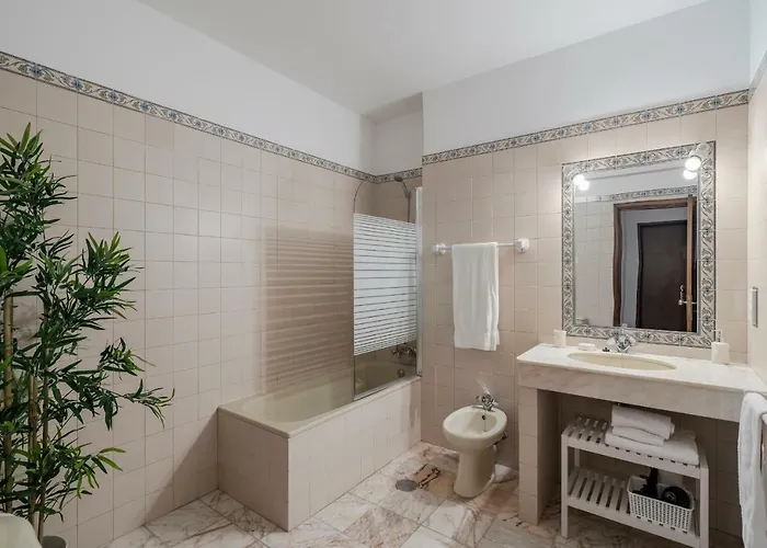 Garajau Ii By An Island Appartamento *