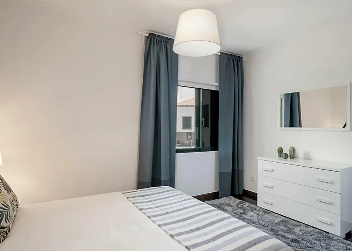 Garajau Ii By An Island *