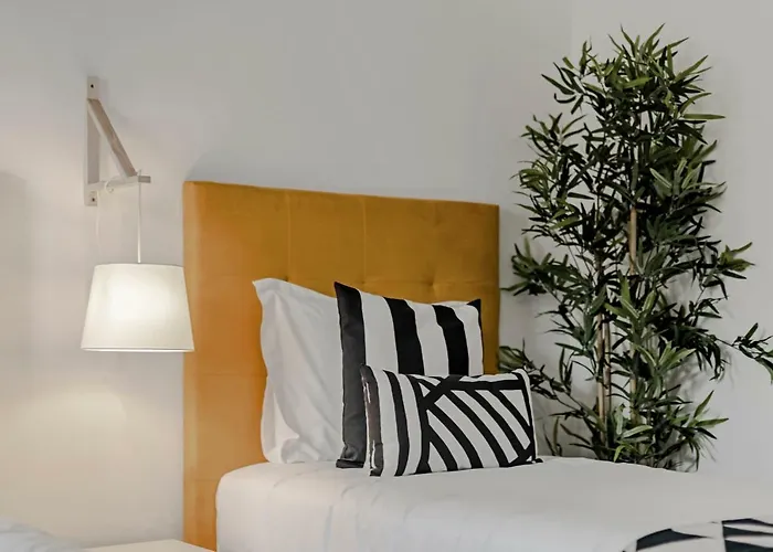 Garajau Ii By An Island